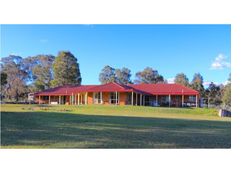 18 Wanaruah Close, Singleton NSW 2330