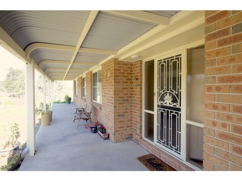 18 Wanaruah Close, Singleton NSW 2330