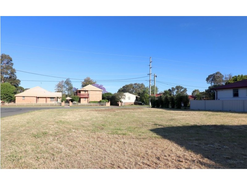 45 Orchard Avenue, Singleton NSW 2330