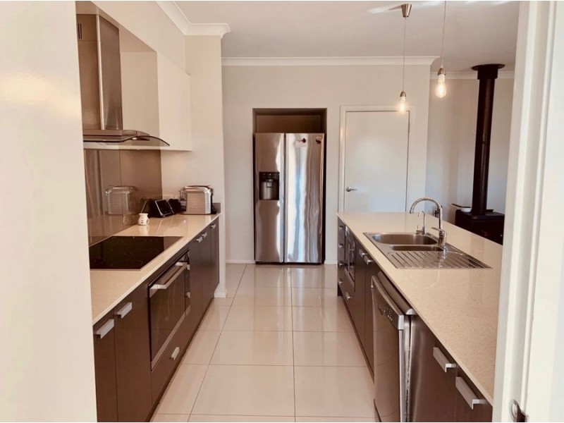 7 Partridge Place, Singleton NSW 2330