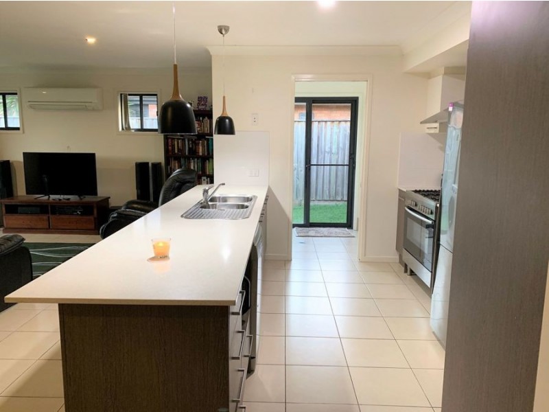 29 Cockatoo Ridge, Aberglasslyn NSW 2320