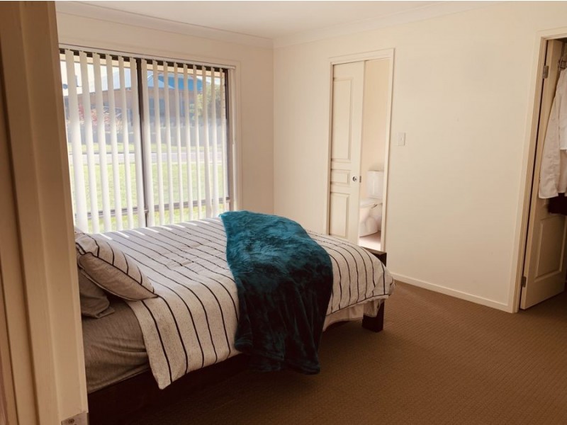 29 Cockatoo Ridge, Aberglasslyn NSW 2320