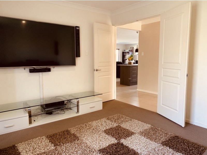 29 Cockatoo Ridge, Aberglasslyn NSW 2320