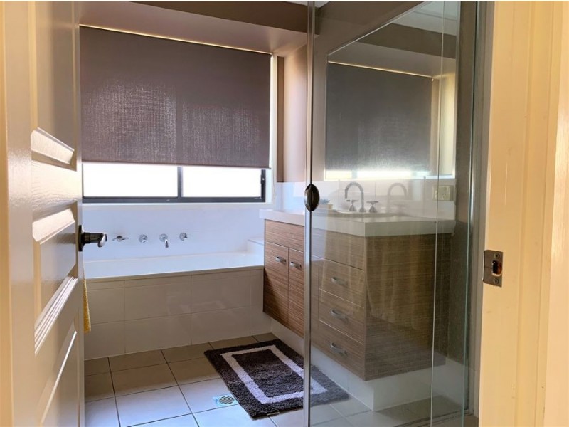 29 Cockatoo Ridge, Aberglasslyn NSW 2320