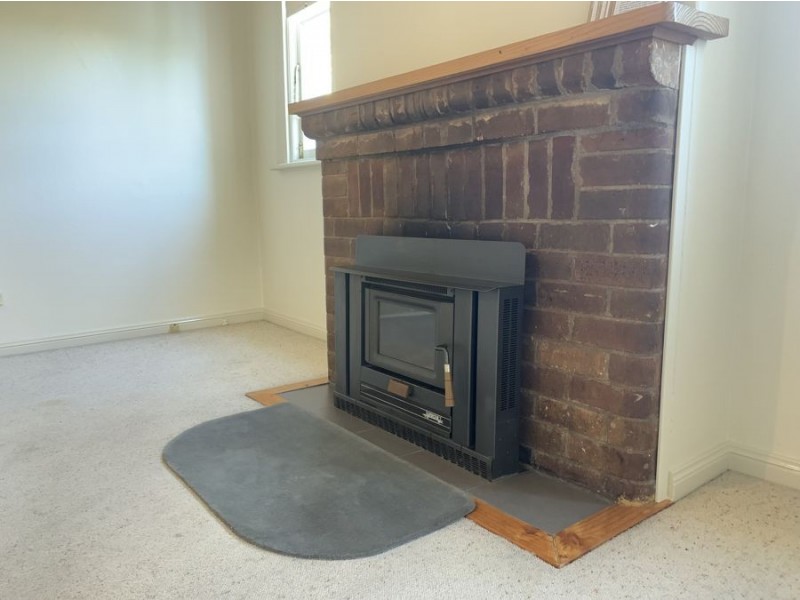 31 Castlereagh St, Singleton NSW 2330