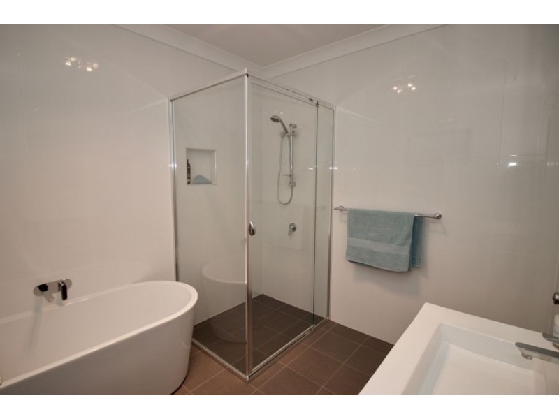 31 Castlereagh St, Singleton NSW 2330