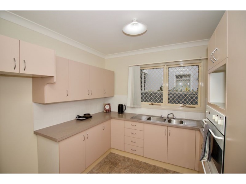 31 Castlereagh St, Singleton NSW 2330