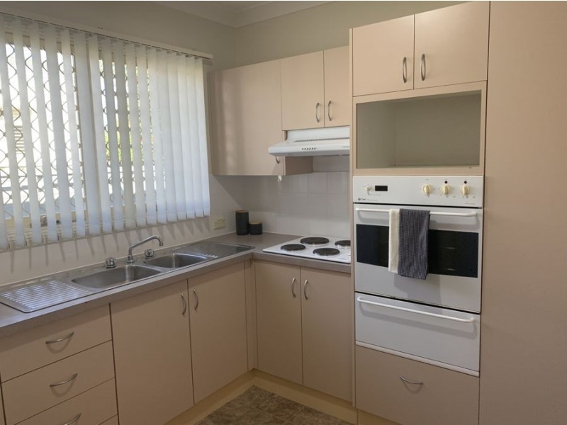 31 Castlereagh St, Singleton NSW 2330