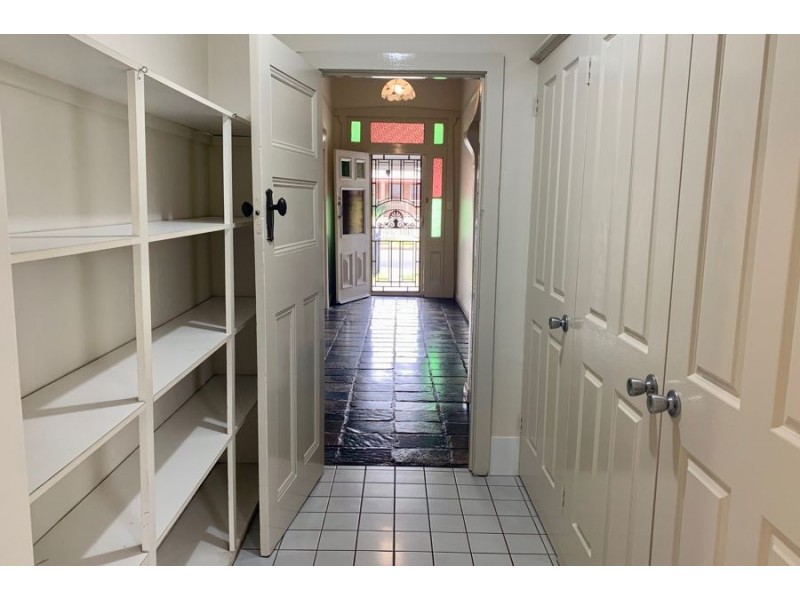 31 Castlereagh St, Singleton NSW 2330