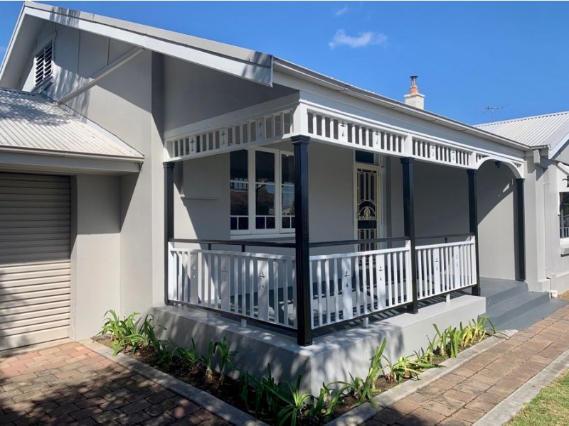 31 Castlereagh St, Singleton NSW 2330