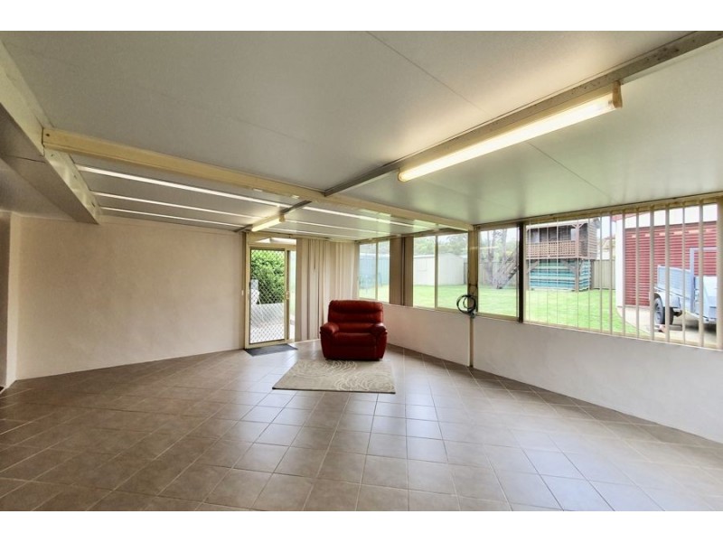 104 Lachlan Ave, Singleton NSW 2330