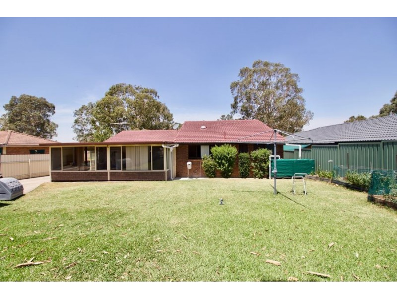 104 Lachlan Ave, Singleton NSW 2330