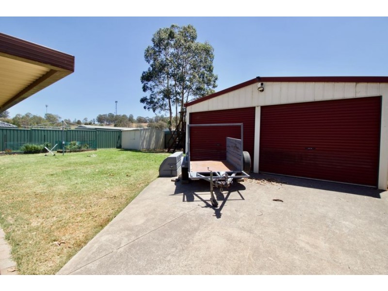 104 Lachlan Ave, Singleton NSW 2330