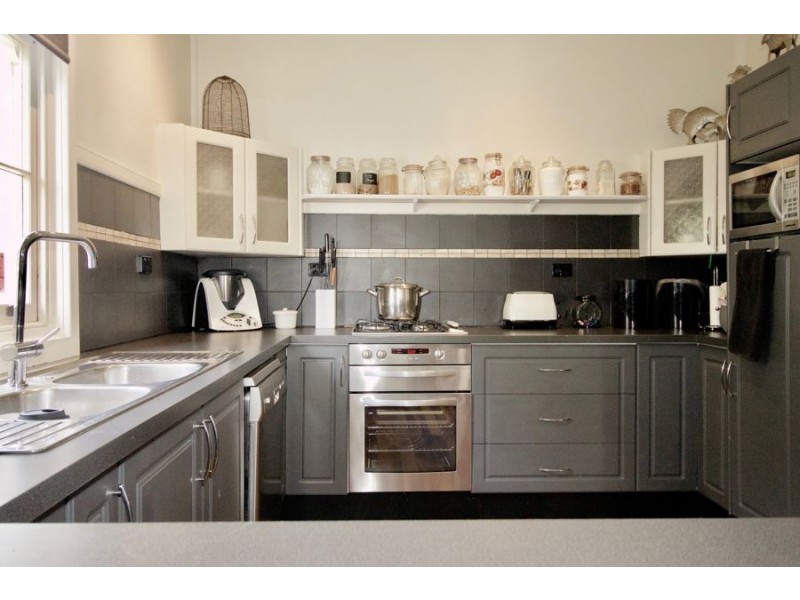 25 Bourke St, Singleton NSW 2330