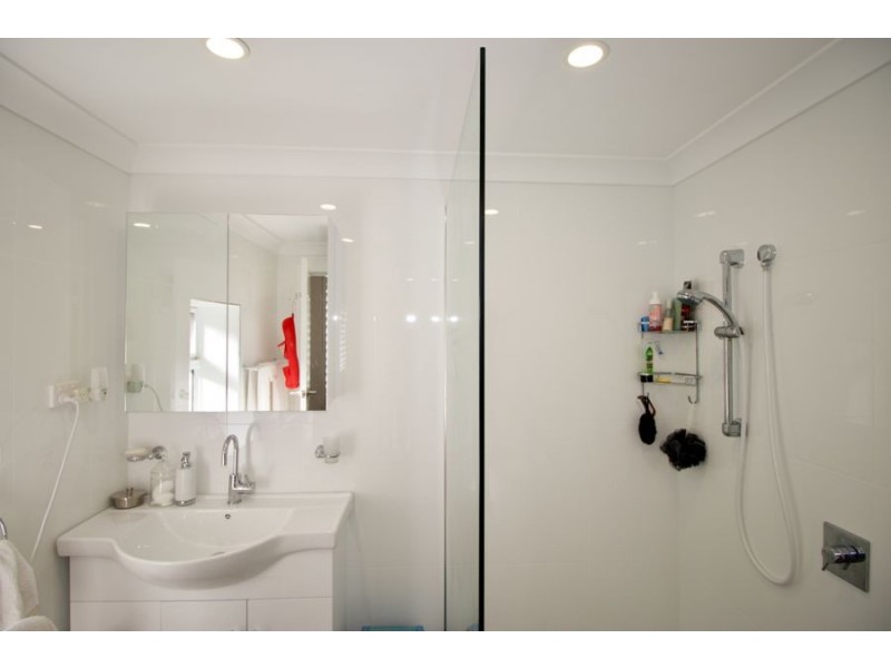8 Castlereagh St, Singleton NSW 2330