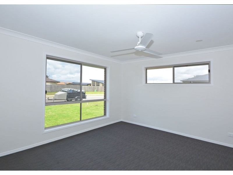 7 Fairway Drive, Urraween QLD 4655