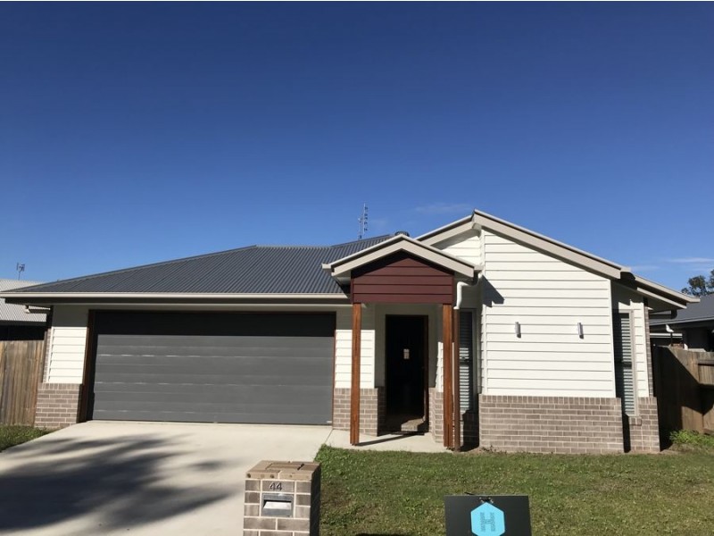44 Halcyon Drive, Wondunna QLD 4655