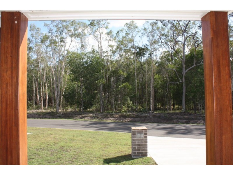 44 Halcyon Drive, Wondunna QLD 4655