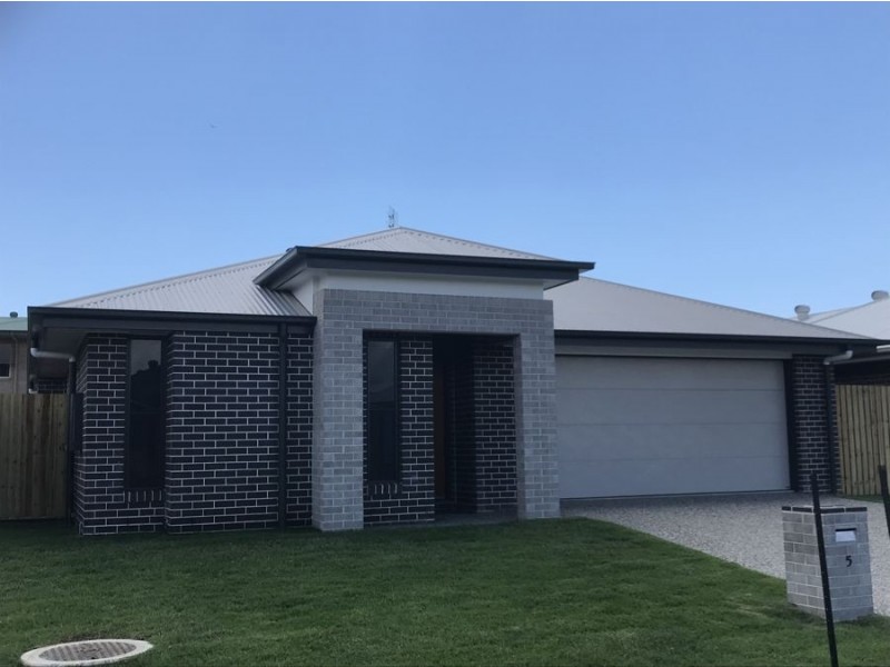 Lot 329 Waterside Way, Eli Waters QLD 4655