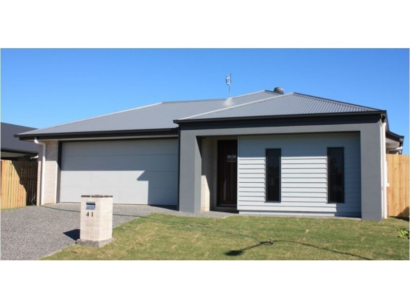 Lot 328 Waterside Way, Eli Waters QLD 4655