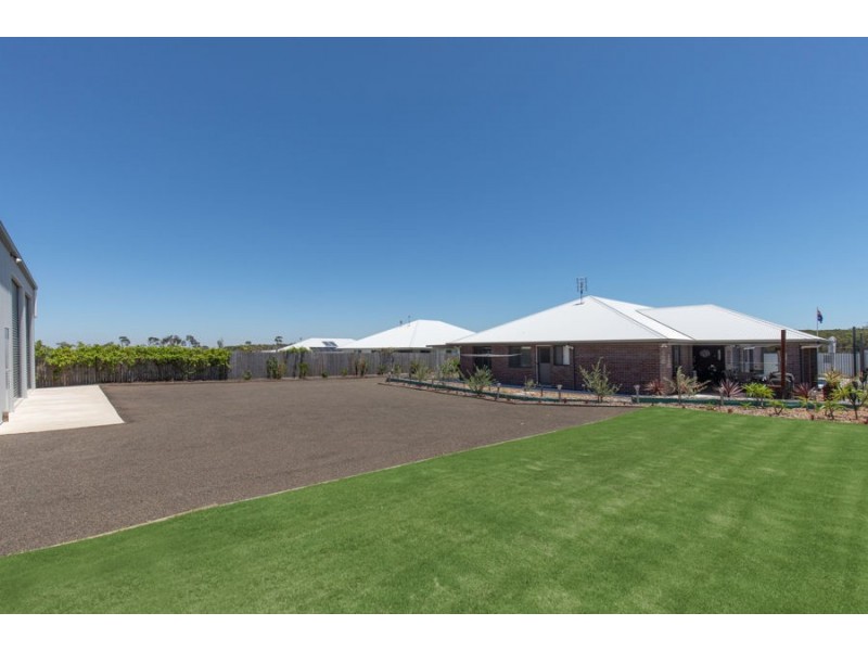 12 Mahalo Road, Booral QLD 4655