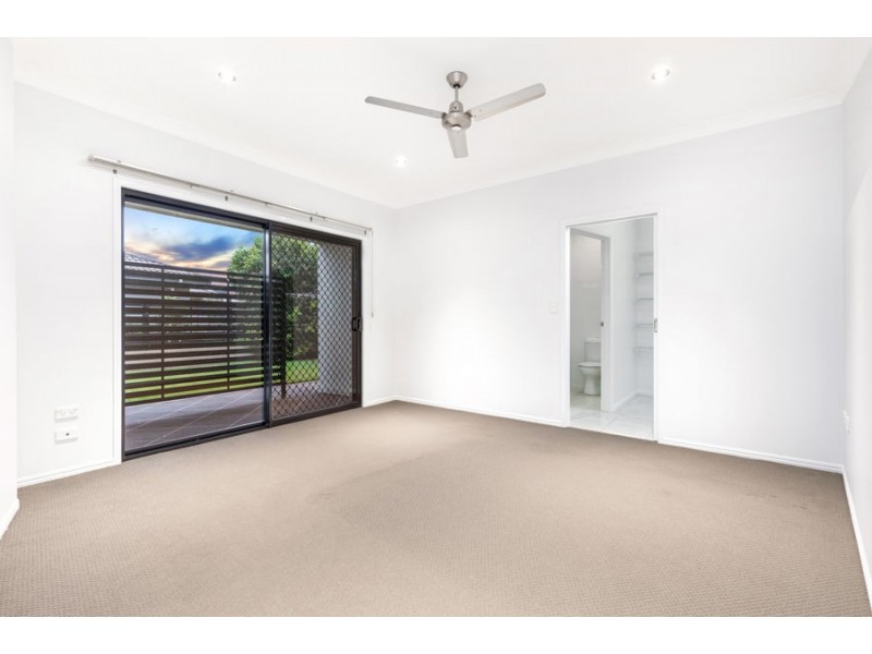 34 Turrum Street, Scarness QLD 4655