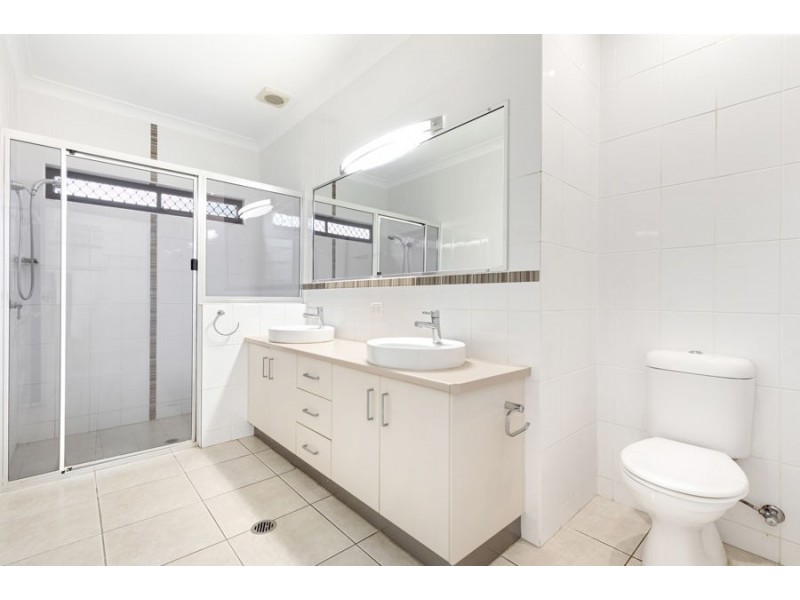 34 Turrum Street, Scarness QLD 4655