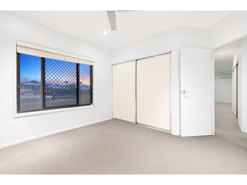 34 Turrum Street, Scarness QLD 4655