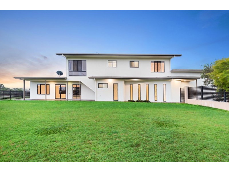 34 Turrum Street, Scarness QLD 4655