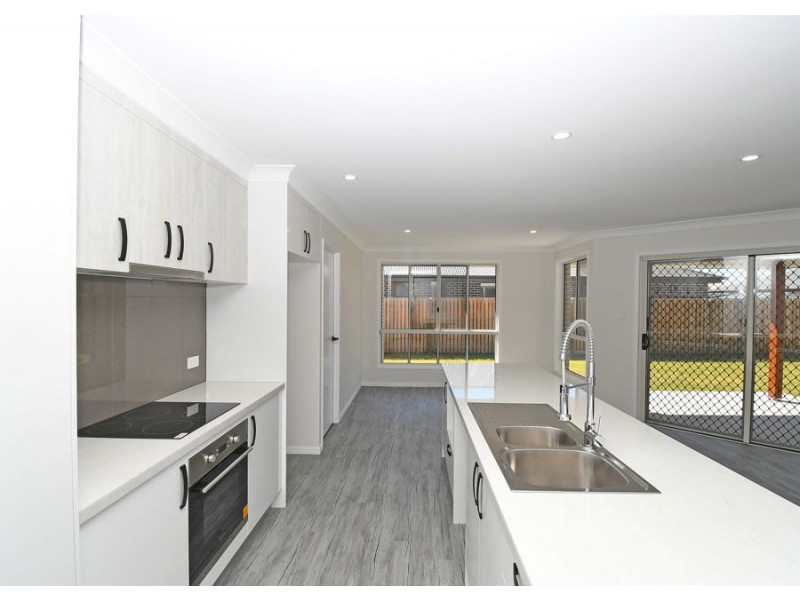 Lot 20 Frederick Circuit, Eli Waters QLD 4655