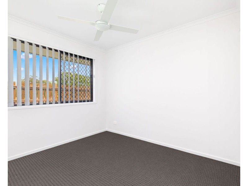 2 Waterside Way, Eli Waters QLD 4655