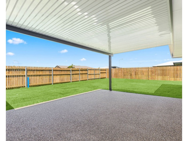 2 Waterside Way, Eli Waters QLD 4655