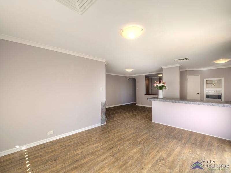 1 Lisbon Way, Seville Grove WA 6112