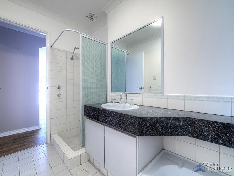 1 Lisbon Way, Seville Grove WA 6112