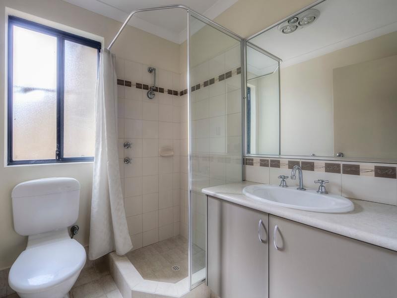 15B Wardong Road, Westminster WA 6061