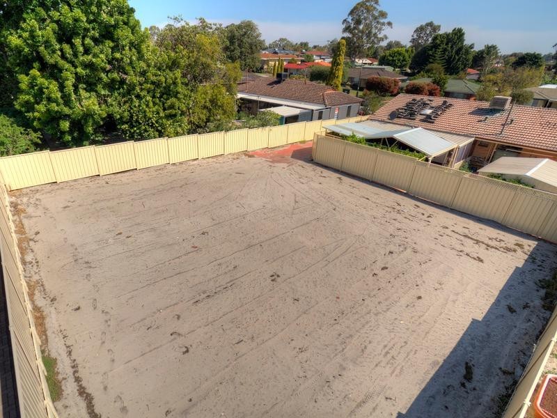 12A Peter Road, High Wycombe WA 6057