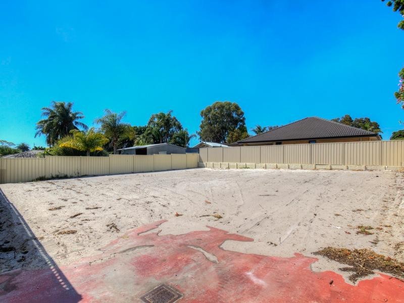 12A Peter Road, High Wycombe WA 6057