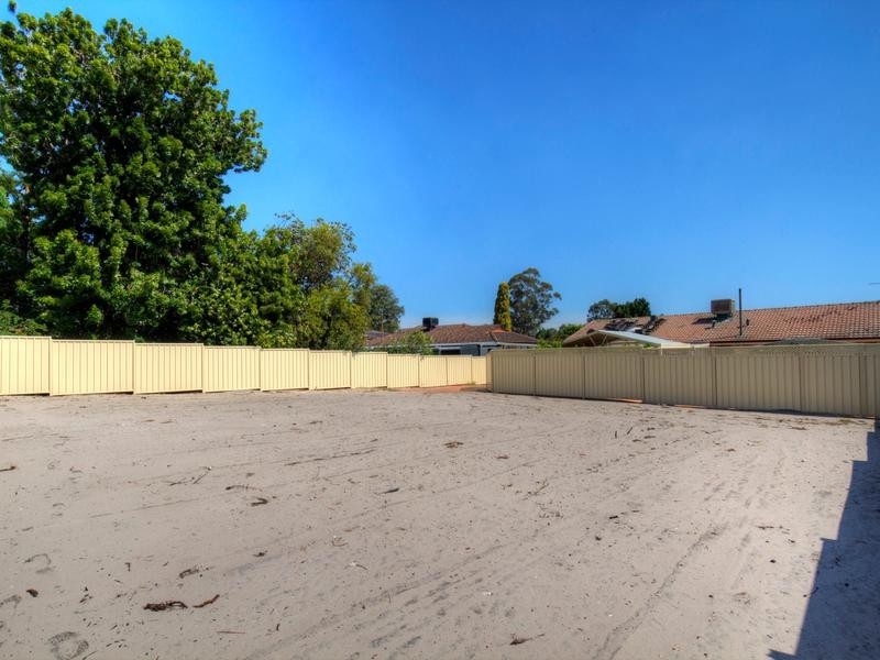 12A Peter Road, High Wycombe WA 6057