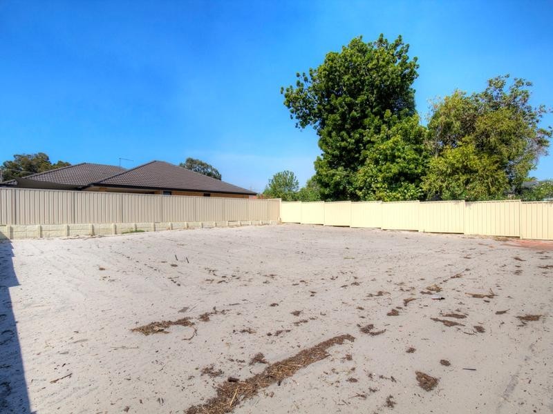 12A Peter Road, High Wycombe WA 6057