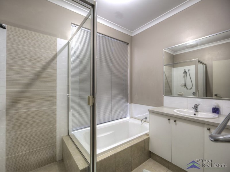 6/3 Kaoriki Court, Maida Vale WA 6057