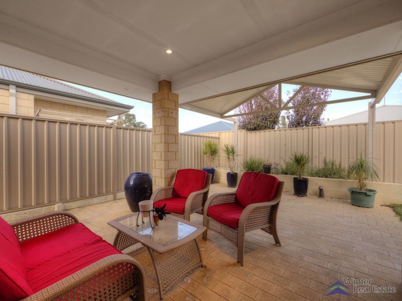 6/3 Kaoriki Court, Maida Vale WA 6057