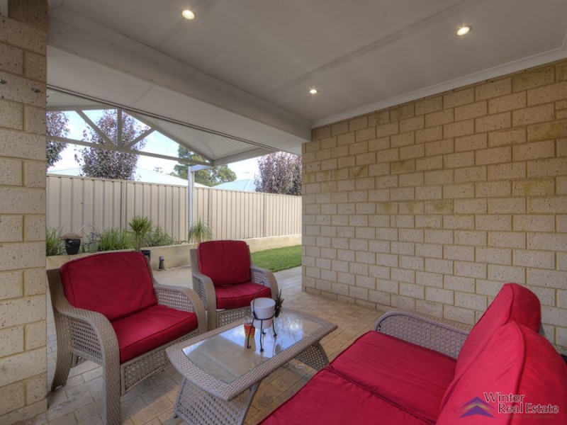 6/3 Kaoriki Court, Maida Vale WA 6057