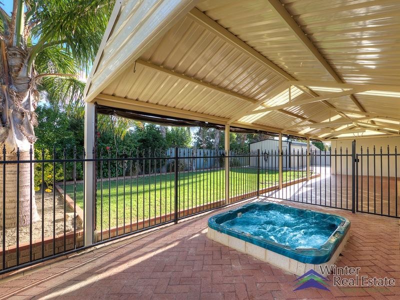 135 Newburn Road, High Wycombe WA 6057