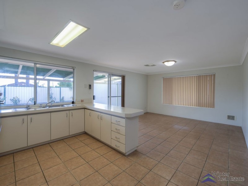 13 Coola Place, High Wycombe WA 6057