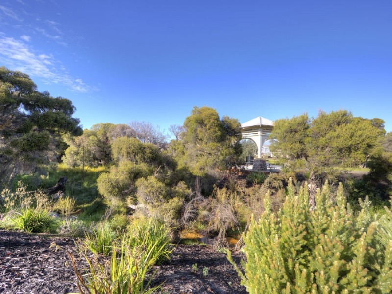 43 Tapioca Drive, Aveley WA 6069