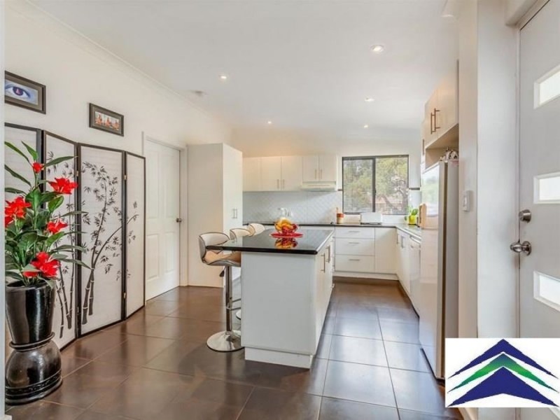 141 Forrest Road, Armadale WA 6112