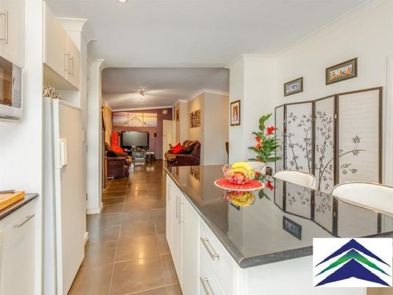 141 Forrest Road, Armadale WA 6112