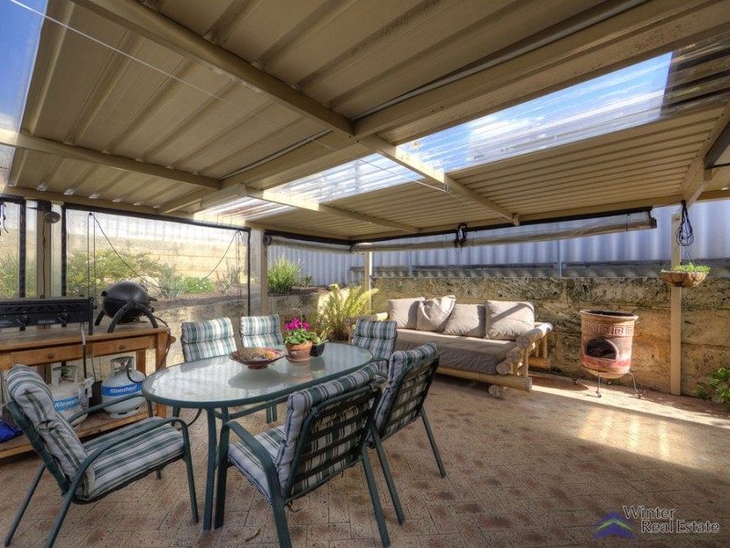 16 Chadlington Drive, Padbury WA 6025