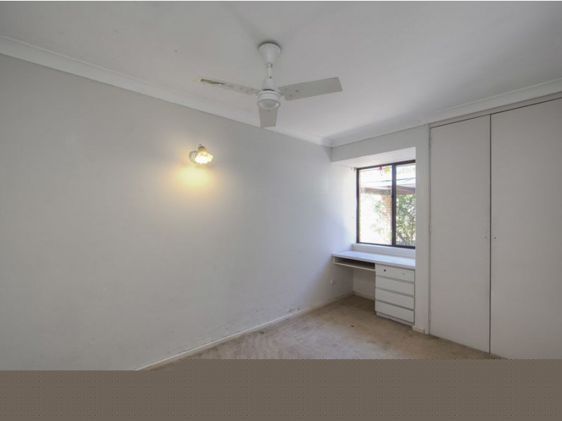 11 Bamlett Street, Mount Nasura WA 6112