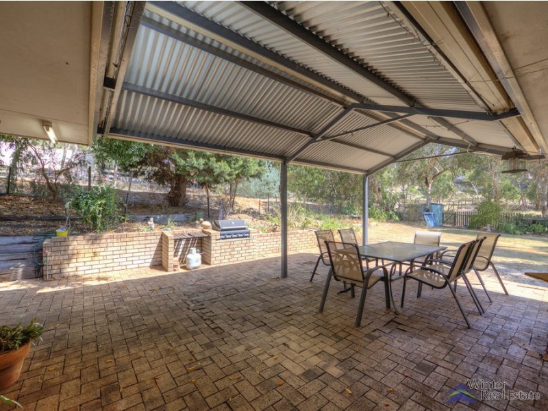 11 Bamlett Street, Mount Nasura WA 6112